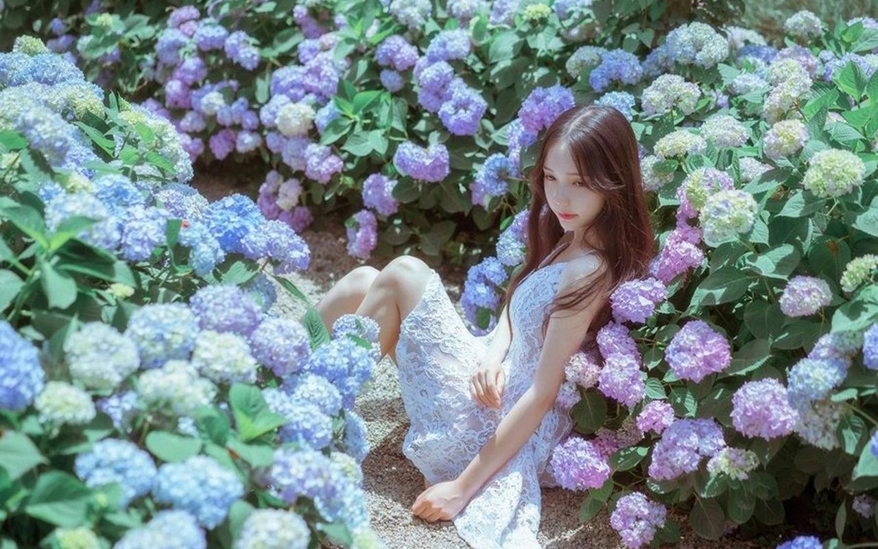 普京视察俄罗斯最大钢铁厂